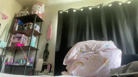 Snapshot of onyx_the_pupstar chatting on June 2026 06:45:01 PM Onyx online show from June 2026 06:45:01 PM