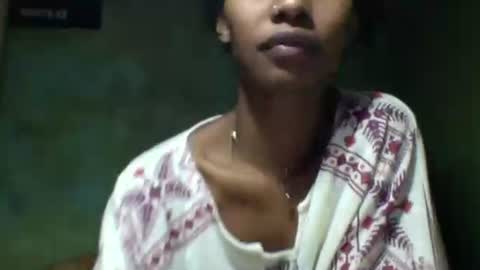 Snapshot of oolyette chatting on November 2025 07:51:01 AM oolyette online show from November 2025 07:51:01 AM