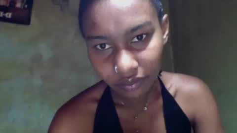 Snapshot of oolyette chatting on November 2025 07:05:02 AM oolyette online show from November 2025 07:05:02 AM