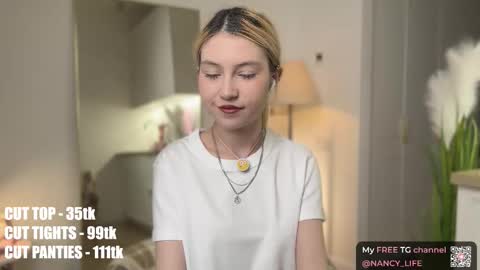 Snapshot of oops_my_english chatting on February 2026 07:39:02 PM Nancy online show from February 2026 07:39:02 PM