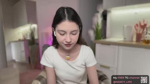 Snapshot of oops_my_english chatting on March 2026 07:31:01 PM Nancy online show from March 2026 07:31:01 PM