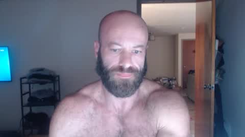 Snapshot of oregon87 chatting on April 2026 01:42:02 PM The Oregon Lumberjack online show from April 2026 01:42:02 PM