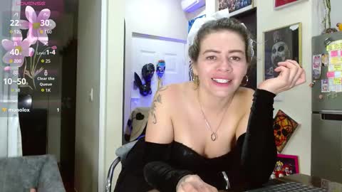 Oriana online show from September 2025 03:30:01 AM