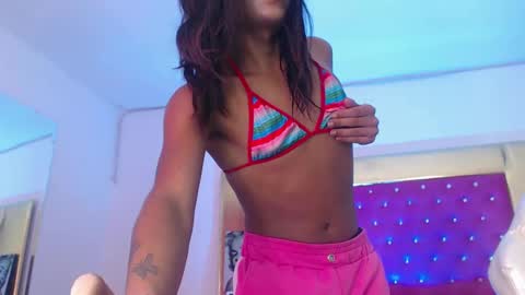 Snapshot of orianadollx chatting on December 2024 02:01:02 PM Oriana online show from December 2024 02:01:02 PM