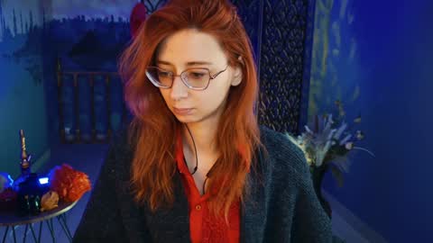 Orianna -  Hi Im into geek culture cosplay crafting LARP games. Shall we play DnD online show from December 2024 09:06:02 AM