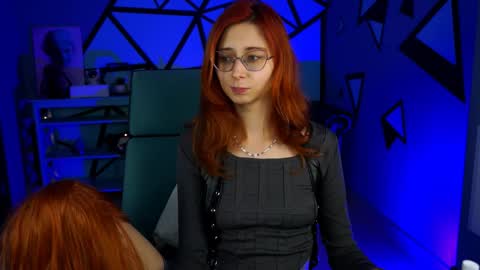 Orianna -  Hi Im into geek culture cosplay crafting LARP games. Shall we play DnD online show from December 2024 03:19:01 PM