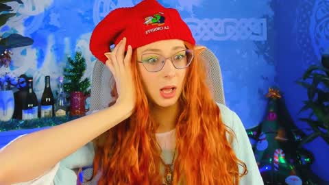 Orianna -  Hi Im into geek culture cosplay crafting LARP games. Shall we play DnD online show from December 2024 04:14:02 PM