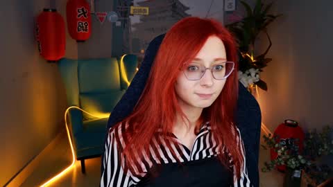 Orianna -  Hi Im into geek culture cosplay crafting LARP games. Shall we play DnD online show from January 2025 06:45:02 PM