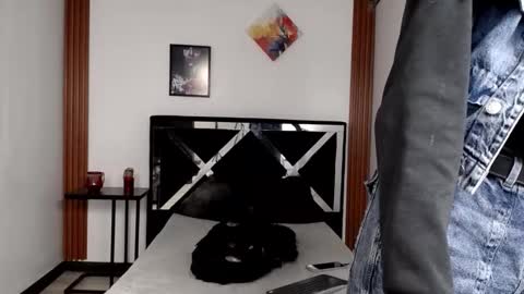 Snapshot of orianna_bodmod chatting on November 2025 11:54:01 AM ORIANNA online show from November 2025 11:54:01 AM