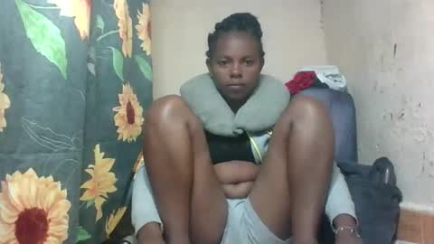 Snapshot of ornettee chatting on October 2025 09:01:01 PM ornettee online show from October 2025 09:01:01 PM