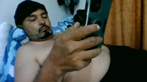 oscarjhe3512 online show from June 2026 02:24:02 AM