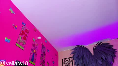 vella online show from December 2024 08:25:02 PM