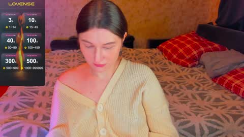 Leliana online show from December 2024 10:32:01 AM