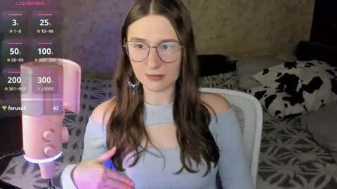 Leliana online show from November 2025 12:23:02 PM