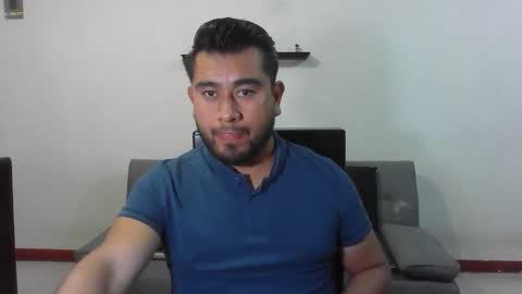 Snapshot of oskregal chatting on November 2025 03:51:01 AM oskregal online show from November 2025 03:51:01 AM