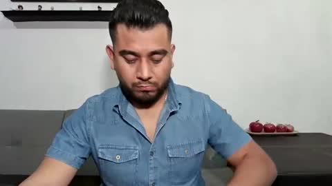 Snapshot of oskregal chatting on January 2026 02:28:01 AM oskregal online show from January 2026 02:28:01 AM