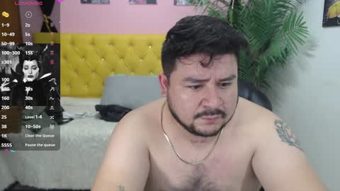 Snapshot of oso_gael chatting on January 2025 05:26:01 PM Bear Gael online show from January 2025 05:26:01 PM