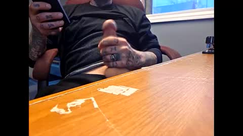 Snapshot of osofine2209 chatting on November 2025 02:17:01 PM Osofine online show from November 2025 02:17:01 PM