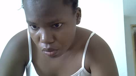 Snapshot of osoprettyebony chatting on September 2025 11:26:01 AM osoprettyebony online show from September 2025 11:26:01 AM