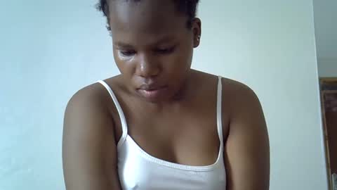 Snapshot of osoprettyebony chatting on October 2025 11:41:02 AM osoprettyebony online show from October 2025 11:41:02 AM