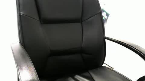 Ossi online show from November 2025 07:46:02 PM