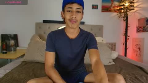 Snapshot of ostin_18hot chatting on August 2026 01:09:01 AM ostin 18hot online show from August 2026 01:09:01 AM