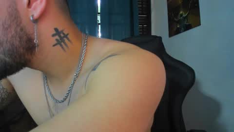 Instagram ostin big09--------- online show from December 2024 08:43:02 PM