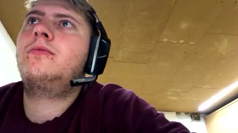 outflayd online show from November 2025 10:26:01 AM