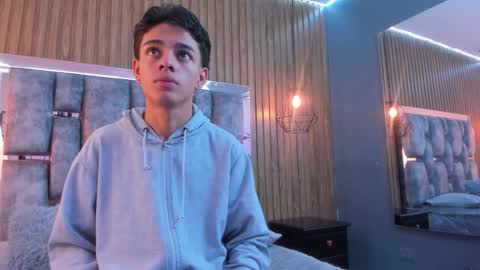 Owen Johnson online show from November 2025 11:55:02 AM