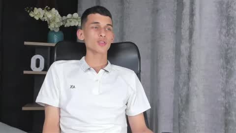 owen_stone1 online show from February 2025 05:41:01 AM