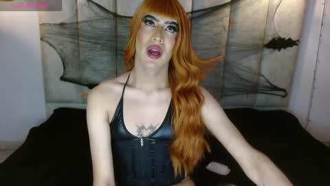 Snapshot of owenandrosecs chatting on October 2025 08:11:01 AM Owen and Rose online show from October 2025 08:11:01 AM