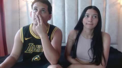 Snapshot of owenandrosecs chatting on November 2025 07:57:01 PM Owen and Rose online show from November 2025 07:57:01 PM