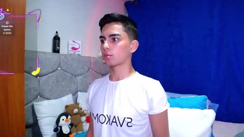 Owen  Independent model  online show from September 2025 02:22:02 AM