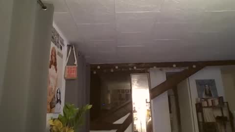 Snapshot of owlboy_fr chatting on December 2025 12:52:02 AM Flix online show from December 2025 12:52:02 AM