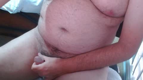 Snapshot of ozzieozzieoi chatting on January 2025 01:33:01 AM HairyolOz online show from January 2025 01:33:01 AM