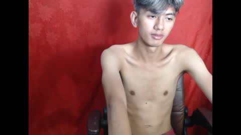 p1noytwink_xel online show from May 2026 05:32:01 PM