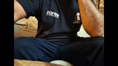 Snapshot of p326032 chatting on October 2025 09:27:01 PM p326032 online show from October 2025 09:27:01 PM