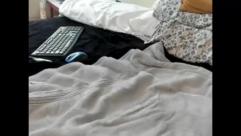 Snapshot of p_guin12345 chatting on February 2026 02:39:02 PM p guin12345 online show from February 2026 02:39:02 PM