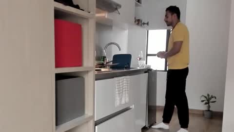 pablo rincon95 online show from December 2024 12:27:01 PM