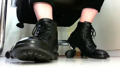 Snapshot of pablomenesssl chatting on February 2025 11:51:01 AM Pablo Meness online show from February 2025 11:51:01 AM