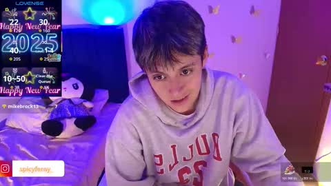 Fernanda online show from December 2025 10:06:02 PM