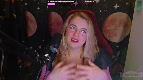 Snapshot of paigestation chatting on October 2025 10:47:02 PM PaigeStation online show from October 2025 10:47:02 PM