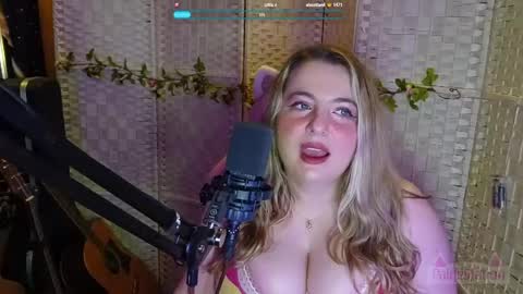 PaigeStation online show from May 2026 10:49:02 PM