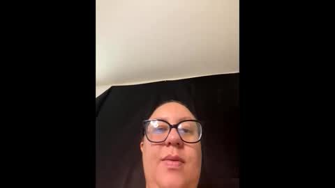 Snapshot of paisleehaze chatting on December 2024 04:04:02 PM Paislee Haze online show from December 2024 04:04:02 PM