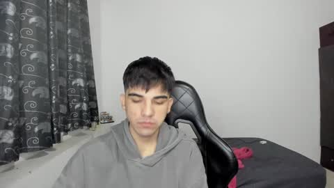 pakun_ online show from February 2025 01:41:02 AM