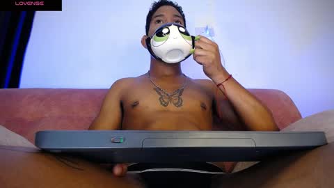 Snapshot of palo_santo06 chatting on April 2026 07:50:01 AM Palo Santo online show from April 2026 07:50:01 AM