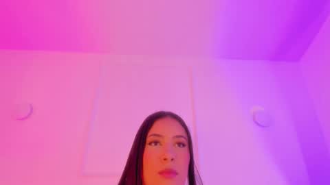 Snapshot of pamela_vega chatting on October 2025 12:39:02 PM Manuela online show from October 2025 12:39:02 PM