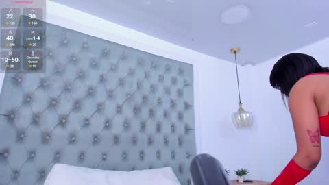 Snapshot of pamela_west chatting on February 2025 12:27:02 AM Pamela West online show from February 2025 12:27:02 AM