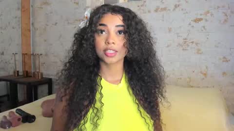 Snapshot of pamela_west chatting on September 2025 06:55:01 PM Pamela West online show from September 2025 06:55:01 PM