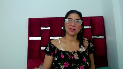 Snapshot of pamelacruzthx chatting on October 2025 12:23:02 PM pamelacruzthx online show from October 2025 12:23:02 PM